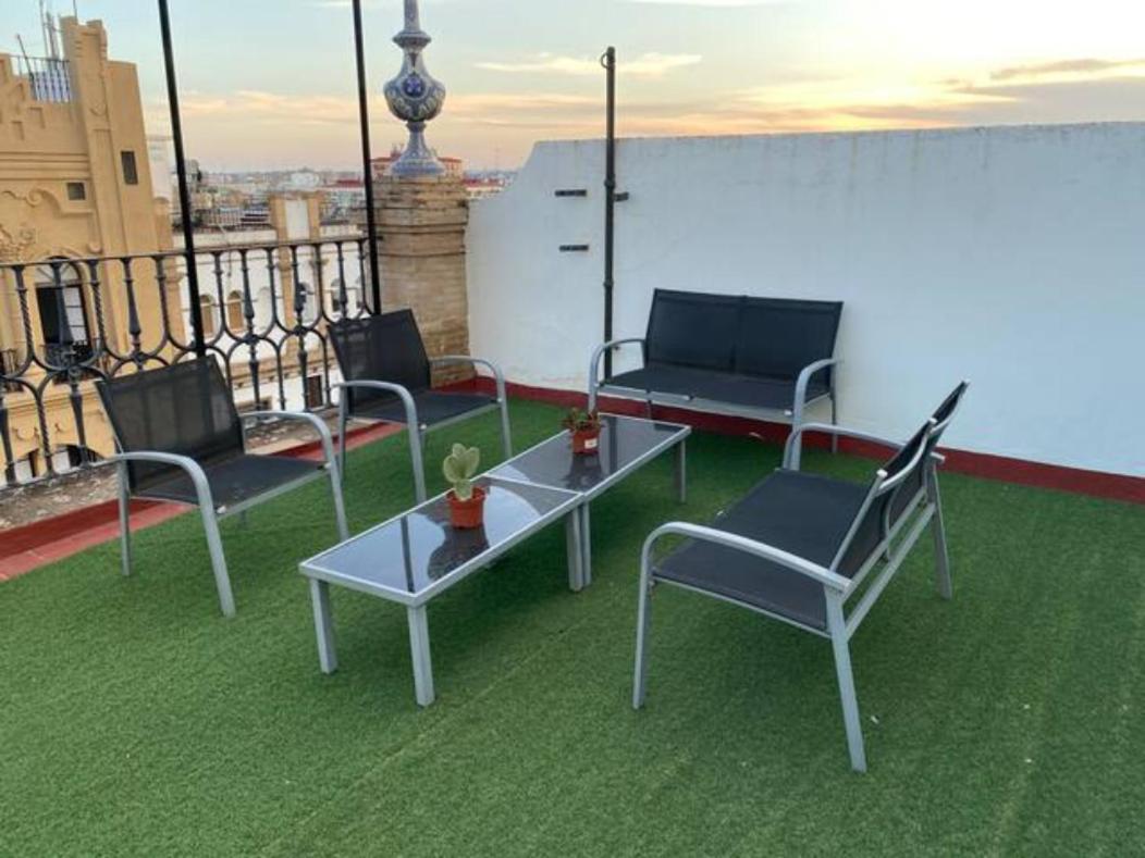 Luxury Sevilla Apartments Esterno foto