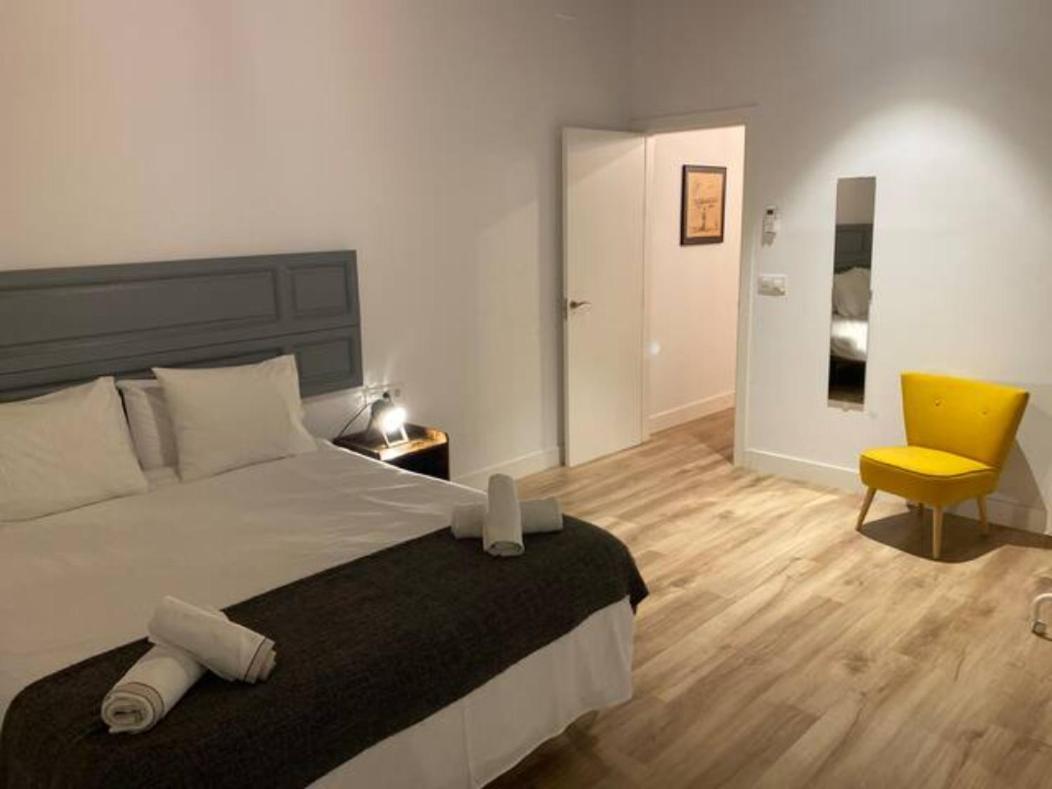 Luxury Sevilla Apartments Esterno foto