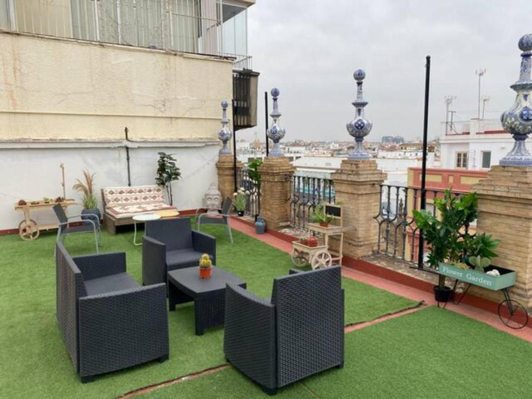 Luxury Sevilla Apartments Esterno foto