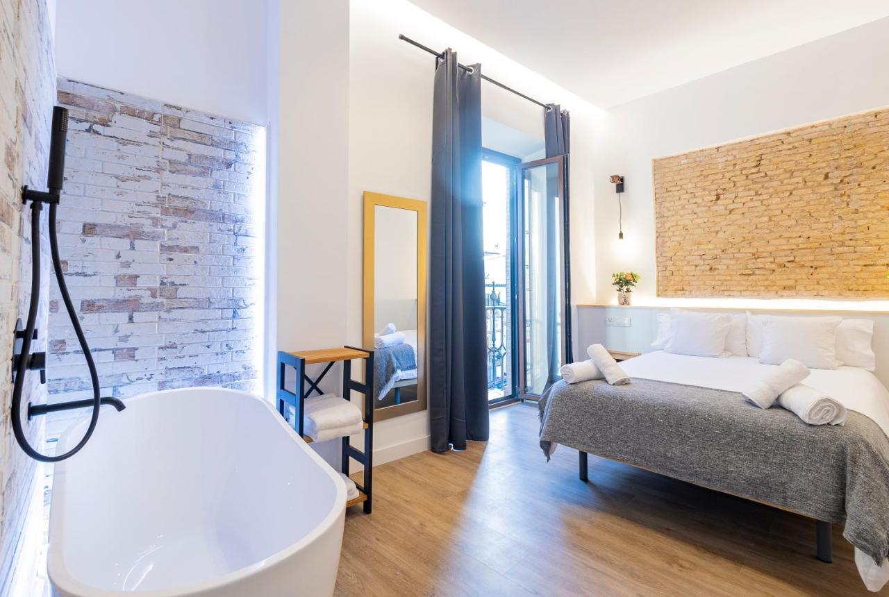 Luxury Sevilla Apartments Esterno foto
