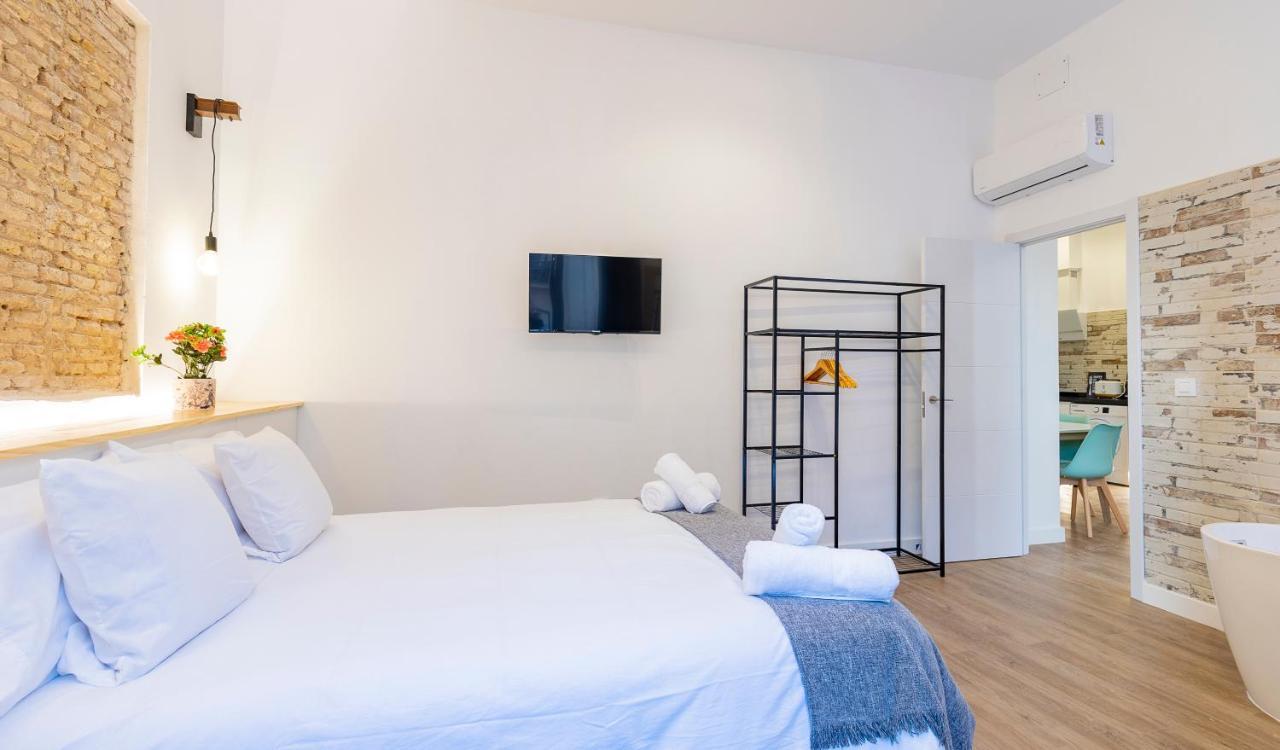 Luxury Sevilla Apartments Esterno foto