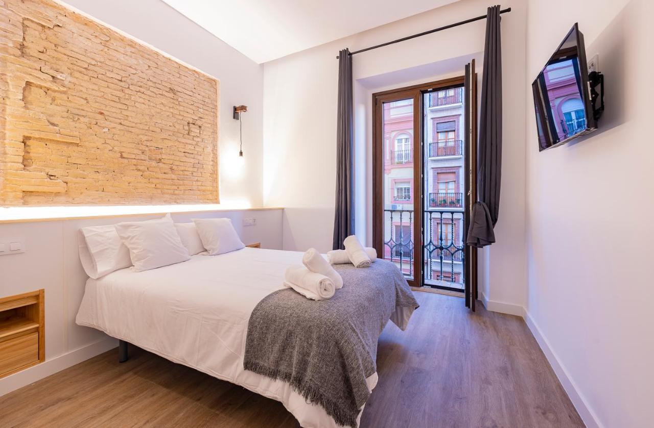 Luxury Sevilla Apartments Esterno foto