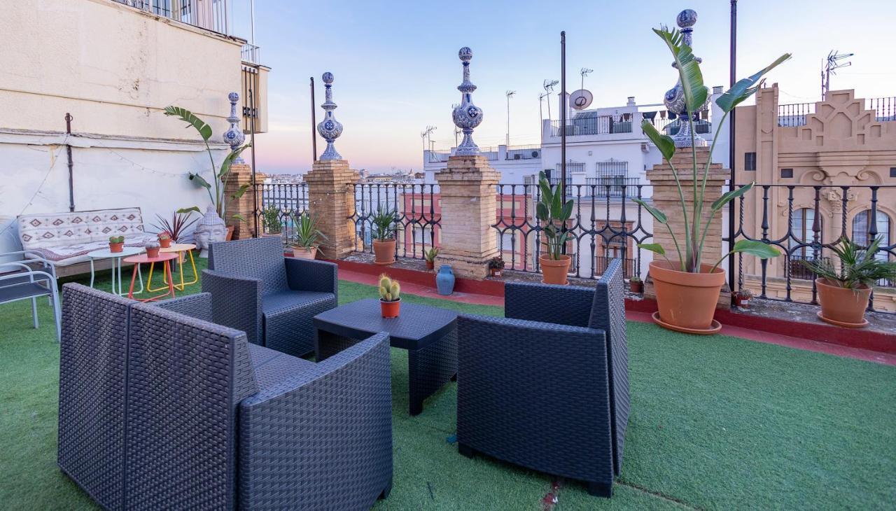 Luxury Sevilla Apartments Esterno foto