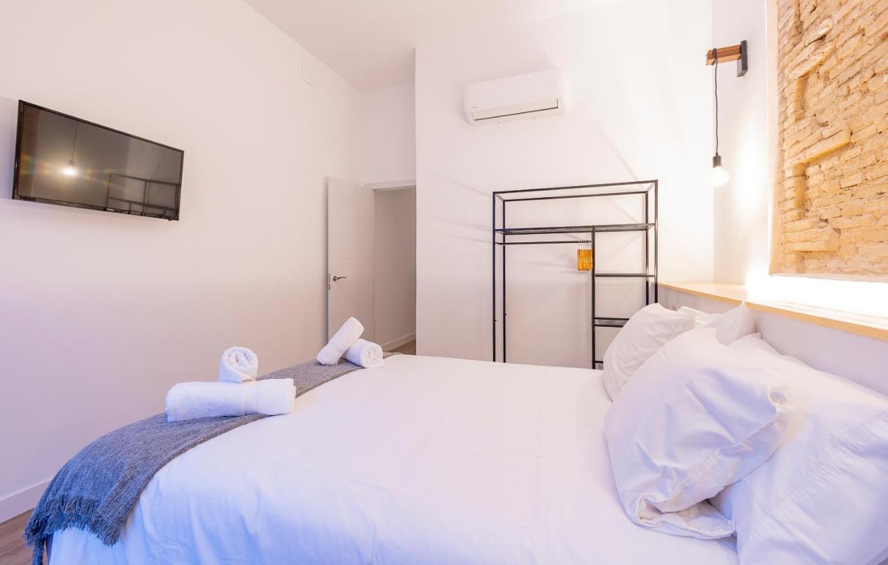 Luxury Sevilla Apartments Esterno foto