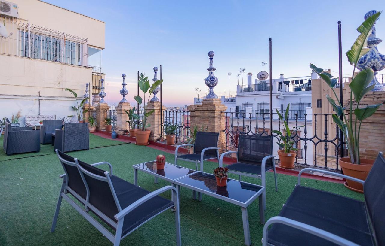 Luxury Sevilla Apartments Esterno foto